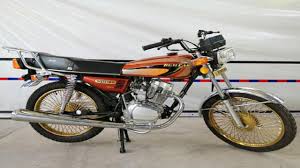 مزایده یک دستگاه  موتورسیکلت آپاچی  مدل : 89